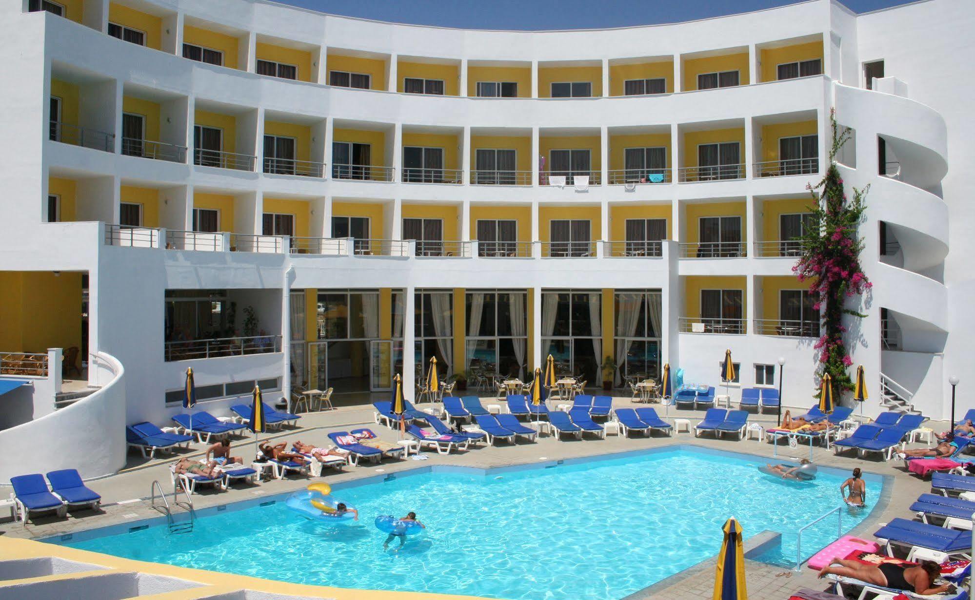 Kris Mari Hotel Kardamena  Екстериор снимка